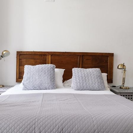 Lisbon Poets Inn Екстериор снимка