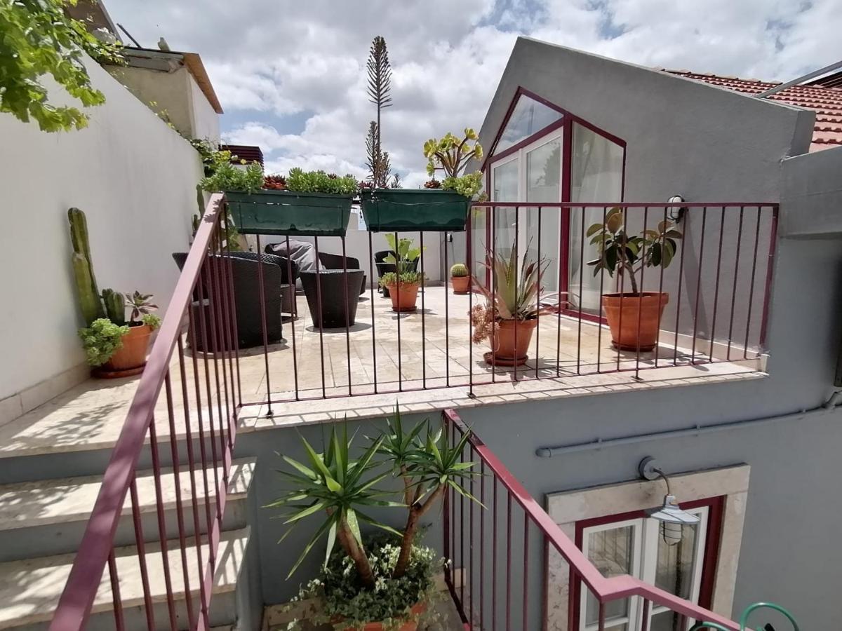 Lisbon Poets Inn Екстериор снимка